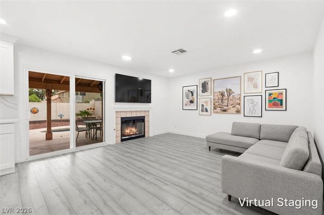 9537 Wooden Pier Way, Las Vegas, NV 89117