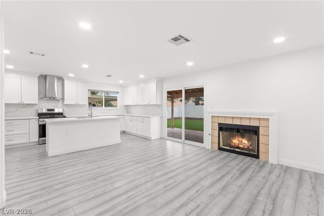 9537 Wooden Pier Way, Las Vegas, NV 89117