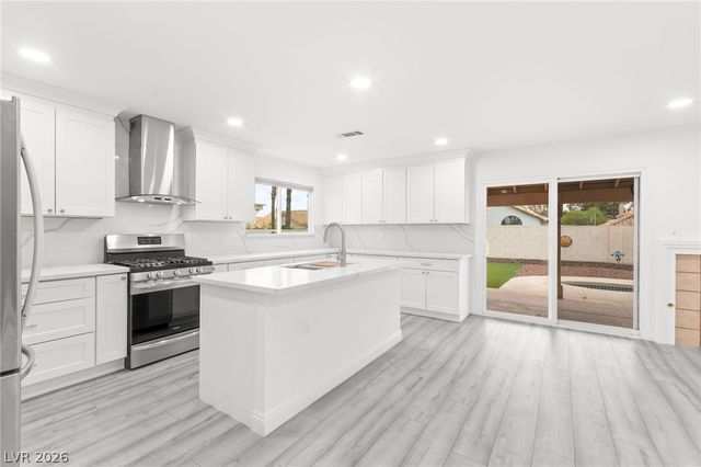 9537 Wooden Pier Way, Las Vegas, NV 89117