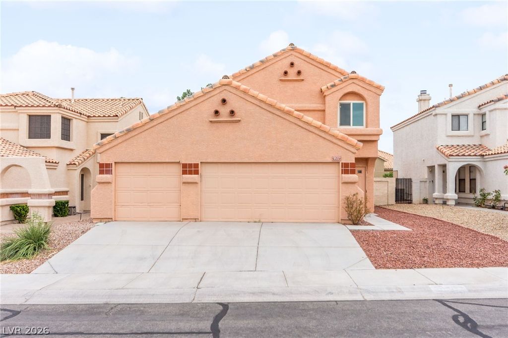 9537 Wooden Pier Way, Las Vegas, NV 89117 — photo 2