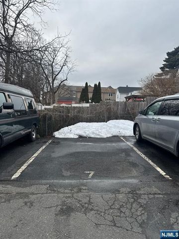 68-70 Montgomery Street 7, Bloomfield, NJ 07003