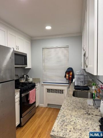 68-70 Montgomery Street 7, Bloomfield, NJ 07003