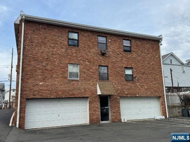 68-70 Montgomery Street 7, Bloomfield, NJ 07003