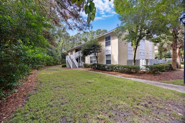 341 W Coleman Boulevard G, Mount Pleasant, SC 29464