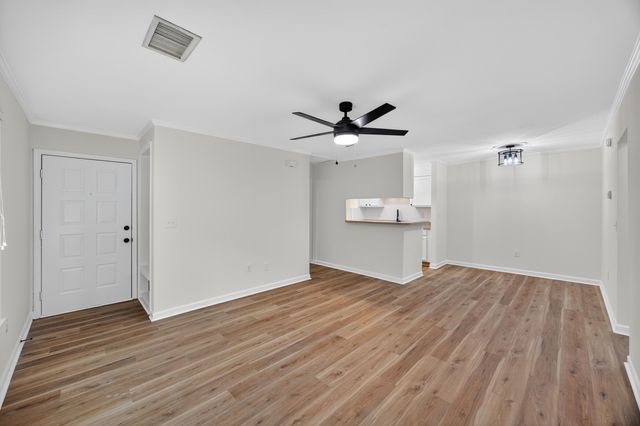 341 W Coleman Boulevard G, Mount Pleasant, SC 29464