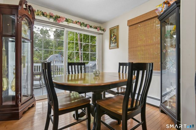 15 Hunters Path, Clinton, CT 06413