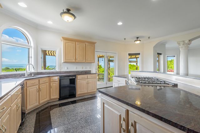 817 Harris Drive, Chattanooga, TN 37412