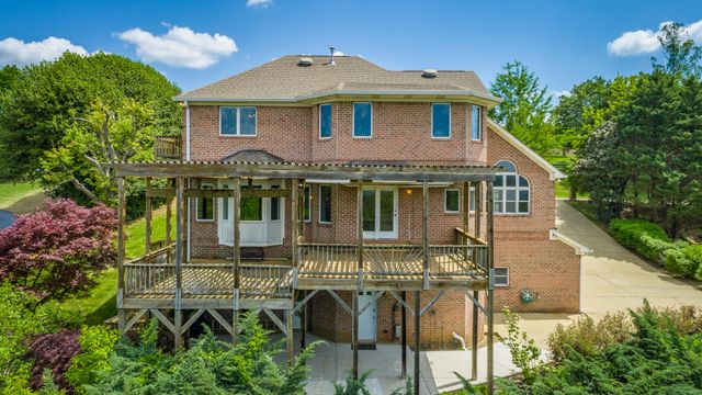 817 Harris Drive, Chattanooga, TN 37412