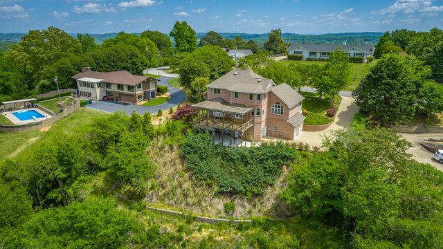 817 Harris Drive, Chattanooga, TN 37412