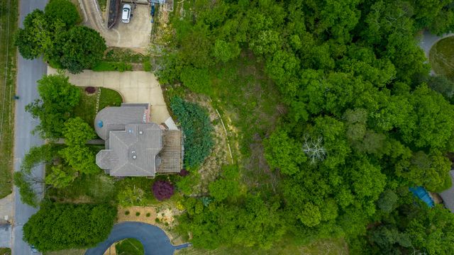 817 Harris Drive, Chattanooga, TN 37412
