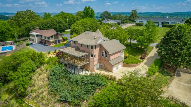 817 Harris Drive, Chattanooga, TN 37412