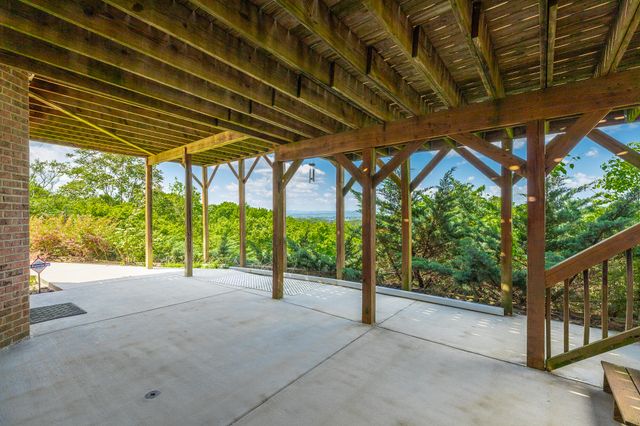 817 Harris Drive, Chattanooga, TN 37412