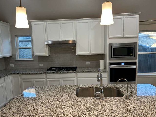 1524 Millican Lane, Aubrey, TX 76227