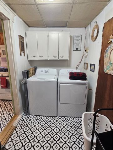 653 E Mcconnel Avenue, Mcconnelsville, OH 43756