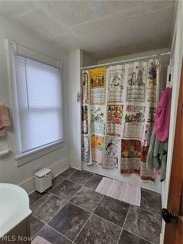 653 E Mcconnel Avenue, Mcconnelsville, OH 43756