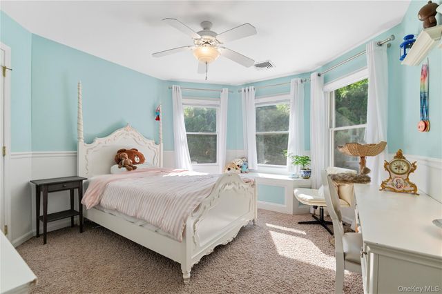 91 Bennetts Road, East Setauket, NY 11733