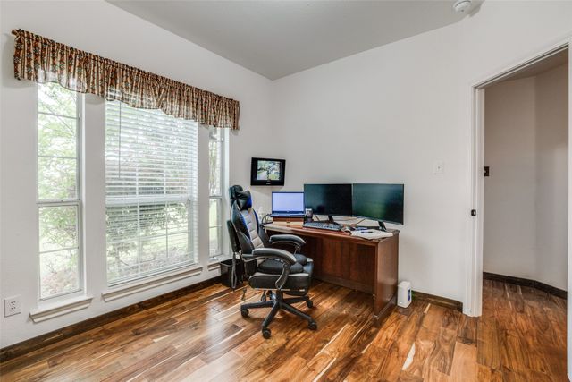 14090 Fox Chase Drive, Forney, TX 75126