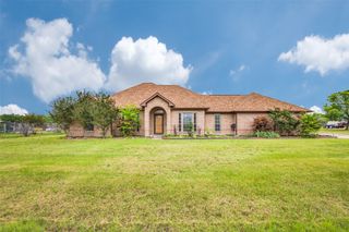14090 Fox Chase Drive, Forney, TX 75126