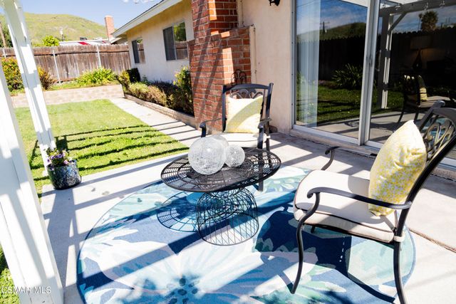 721 N Lois Avenue, Newbury Park, CA 91320