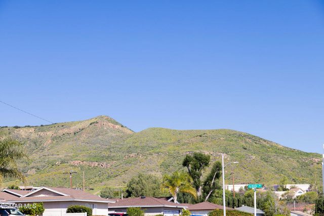 721 N Lois Avenue, Newbury Park, CA 91320