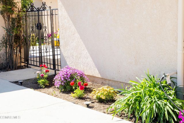 721 N Lois Avenue, Newbury Park, CA 91320