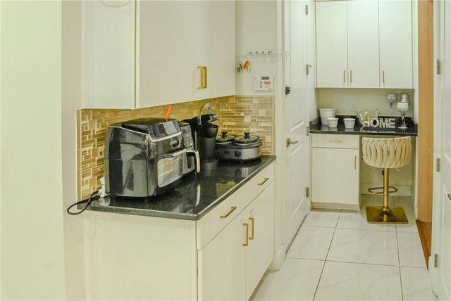 8109 LUDINGTON CIRCLE, Orlando, FL 32836