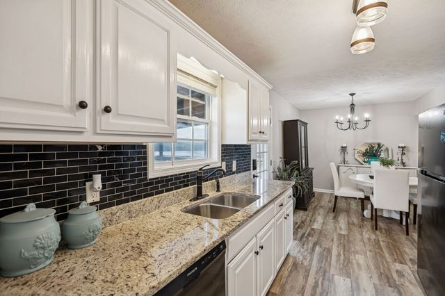 3340 Fletz Cir, Murfreesboro, TN 37129