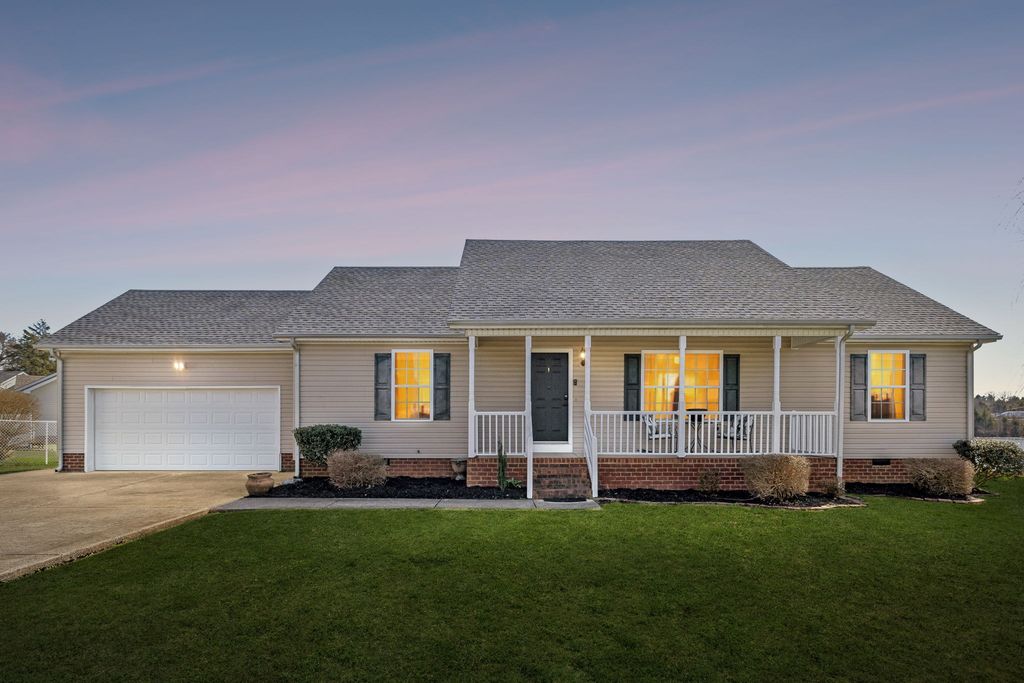 3340 Fletz Cir, Murfreesboro, TN 37129