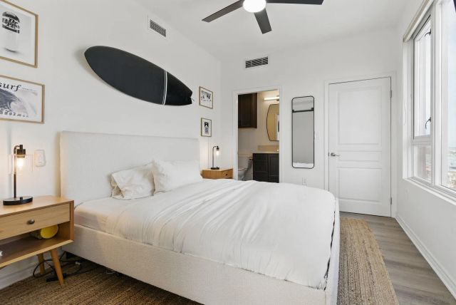 300 W Beech St 1408, San Diego, CA 92101