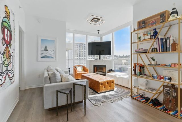 300 W Beech St 1408, San Diego, CA 92101