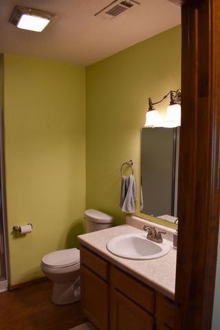 10164 Bloomfield North Road, Gentry, AR 72734
