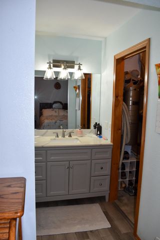 10164 Bloomfield North Road, Gentry, AR 72734