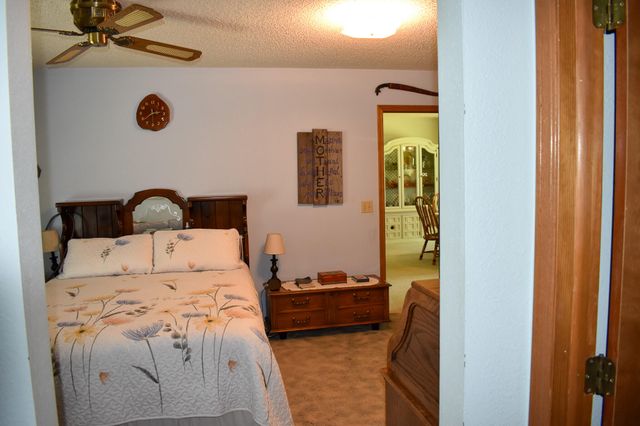 10164 Bloomfield North Road, Gentry, AR 72734