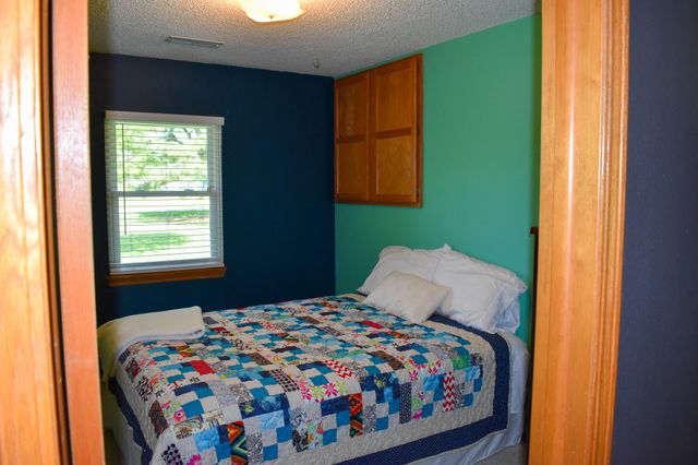 10164 Bloomfield North Road, Gentry, AR 72734