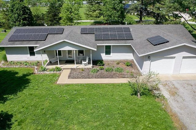 10164 Bloomfield North Road, Gentry, AR 72734