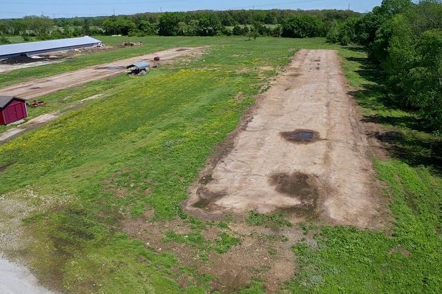 10164 Bloomfield North Road, Gentry, AR 72734