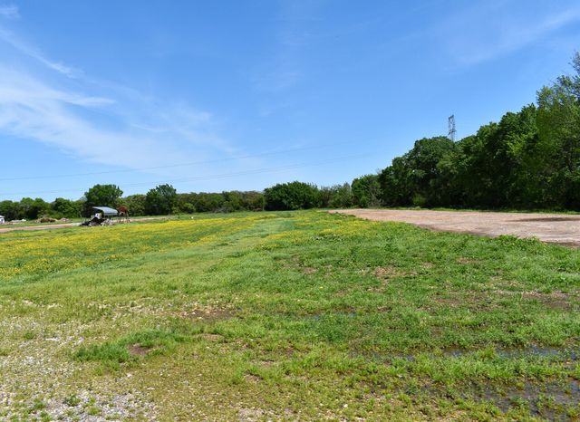 10164 Bloomfield North Road, Gentry, AR 72734