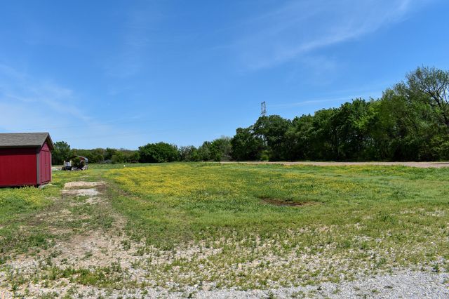 10164 Bloomfield North Road, Gentry, AR 72734
