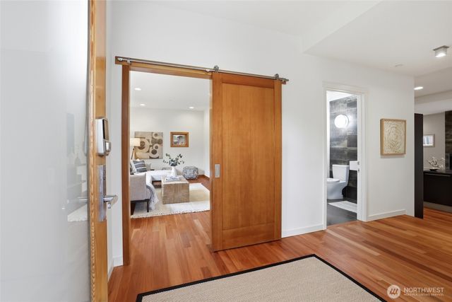 1102 5th Street, Kirkland, WA 98033