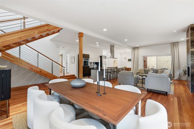 1102 5th Street, Kirkland, WA 98033