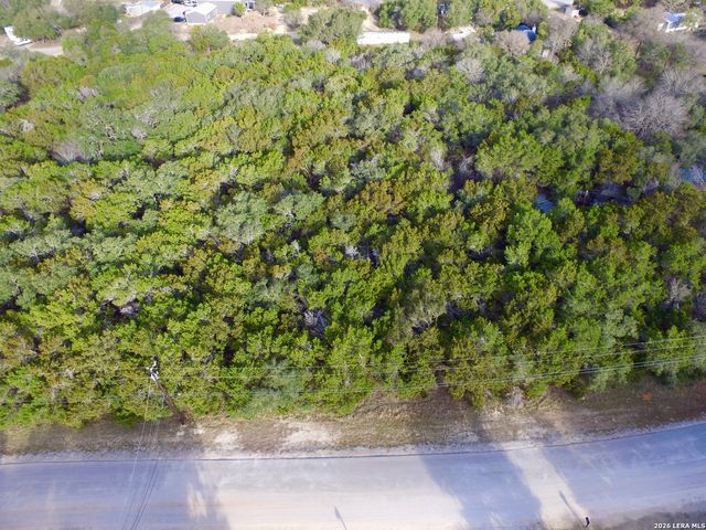 1071 Hillside Oaks, Bulverde, TX 78163