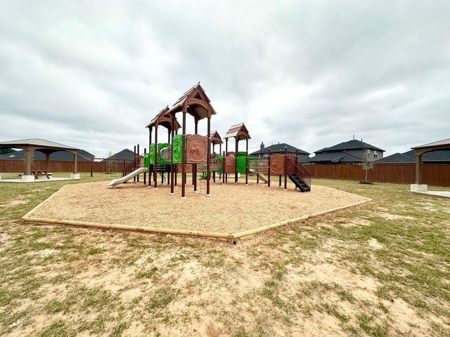 216 Emerald Thicket Lane, Huffman, TX 77336