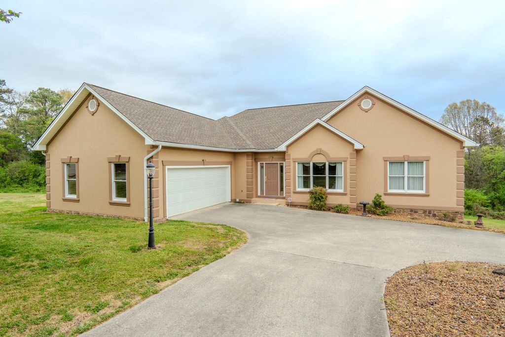 160 Deer Trail NW, Cleveland, TN 37312