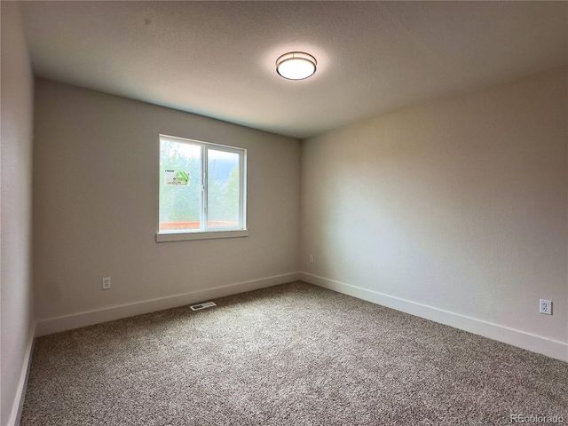 5128 Columbus Way, Denver, CO 80239