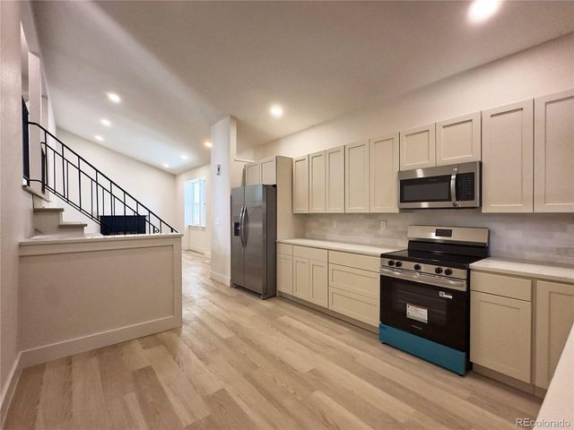 5128 Columbus Way, Denver, CO 80239