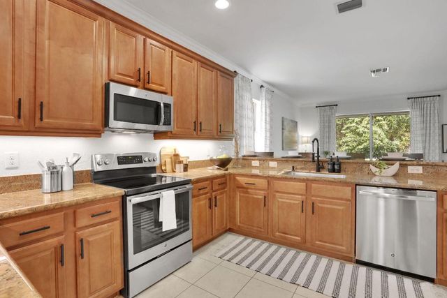 7959 Parsons Pine Drive, Boynton Beach, FL 33437