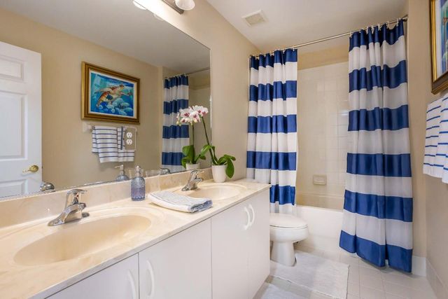 7959 Parsons Pine Drive, Boynton Beach, FL 33437