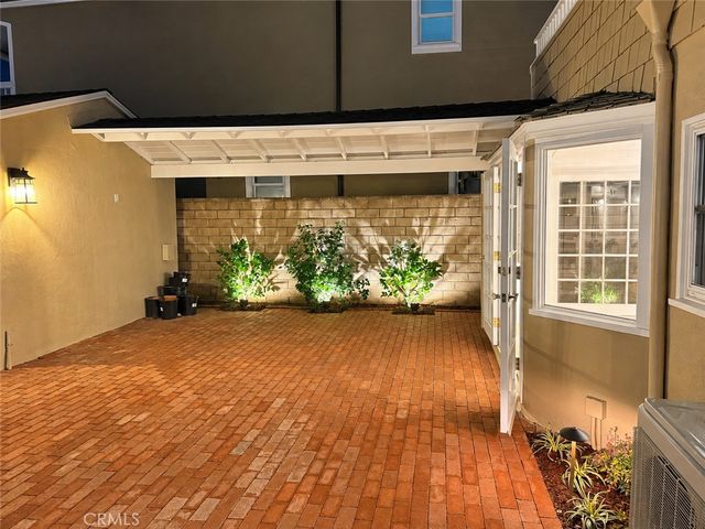 308 Coral Ave, Newport Beach, CA 92662