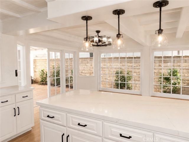 308 Coral Ave, Newport Beach, CA 92662