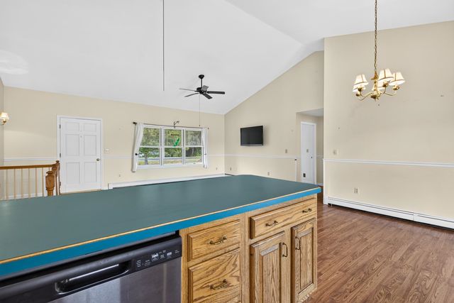 571 Silver Street, Rollinsford, NH 03869